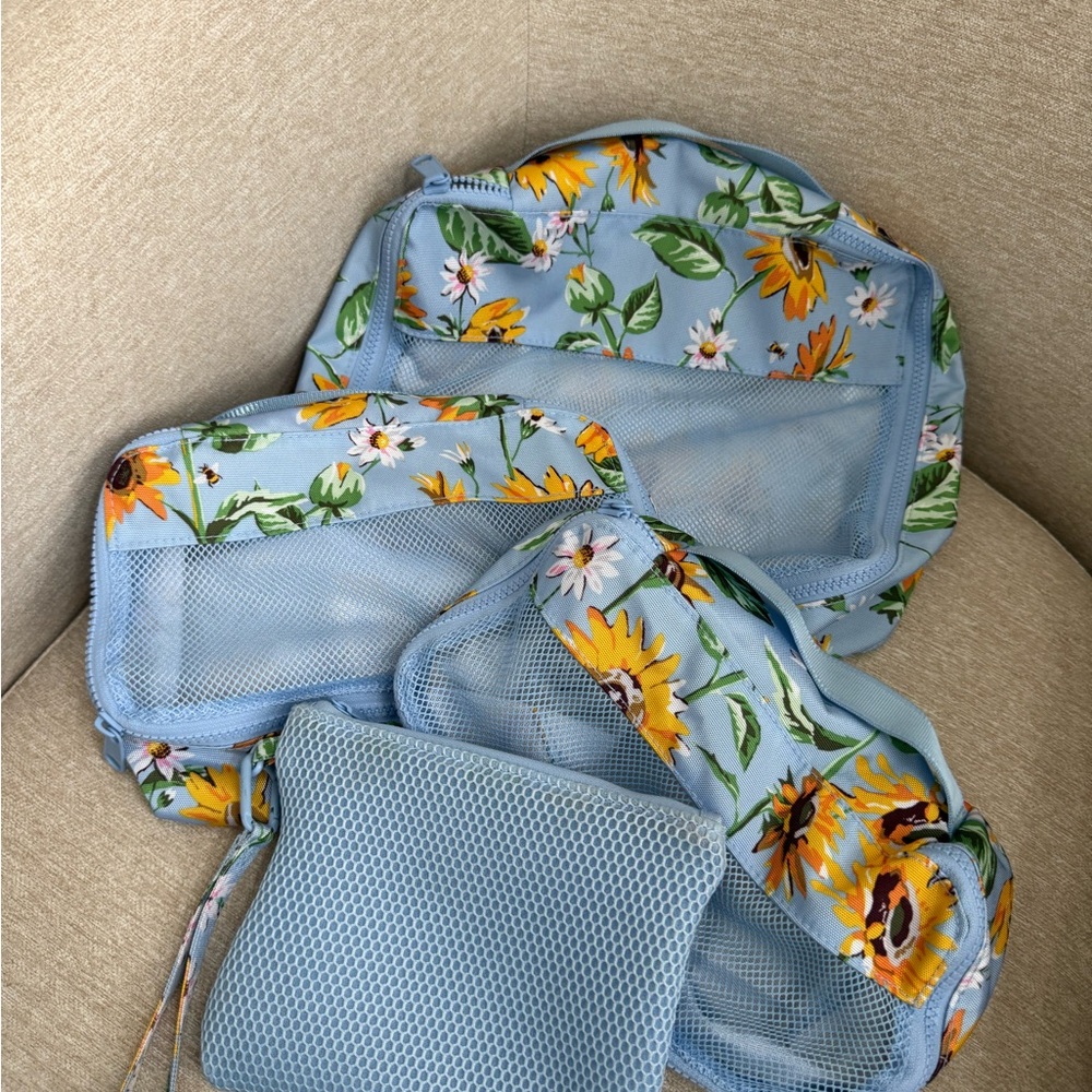 Vera Bradley Sunflower Sky travel bags & FREE GIFT!